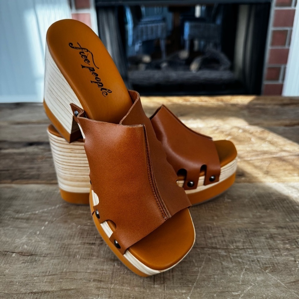 NEW IN BOX Free People Cassis Clogs ~ SOLD OUT ~ 40 ( 9 / 9.5) Platform Comfy - Picture 5 of 11